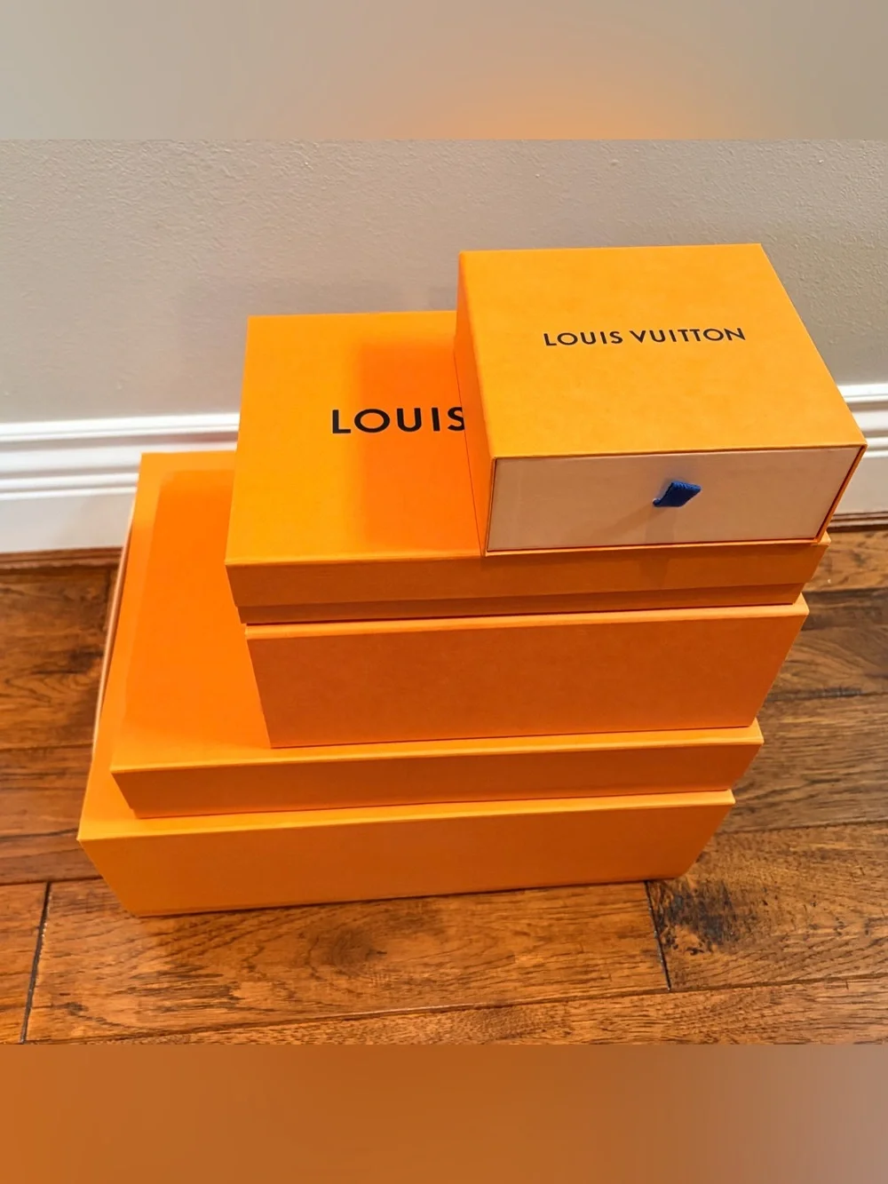 Louis Vuitton Boxes. 5 total in multiple sizes.
